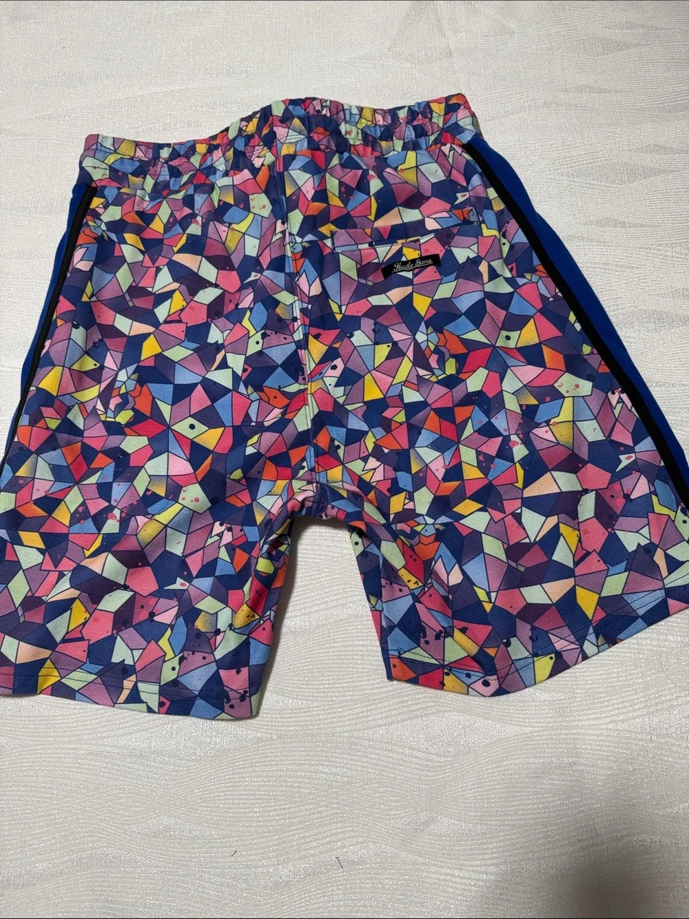 HUSTLE GANG Men Multicolor Mosaic Athletic Shorts with Blue Side Panels size L